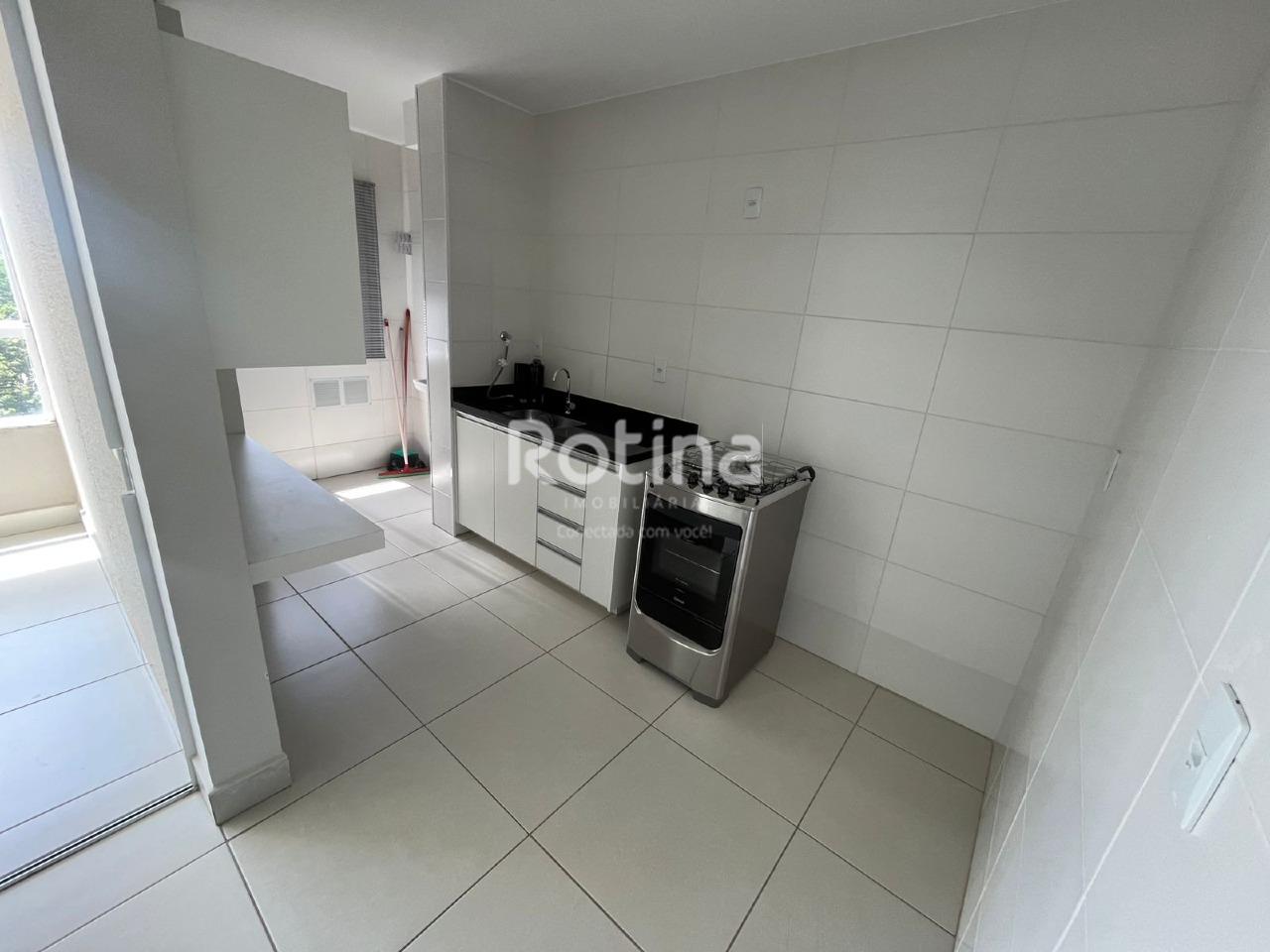 Apartamento para alugar, 3 quartos em Uberlândia no bairro Patrimônio no valor de R$ 2.850,00 - Rotina Imobiliária: 