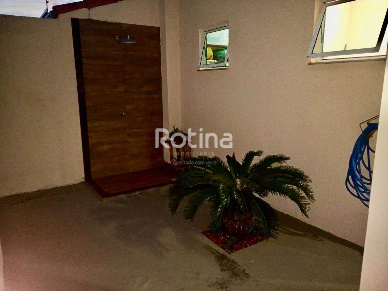 Casa à venda, 3 quartos em Uberlândia no bairro Jardim Holanda no valor de R$ 630.000,00 - Rotina Imobiliária: 