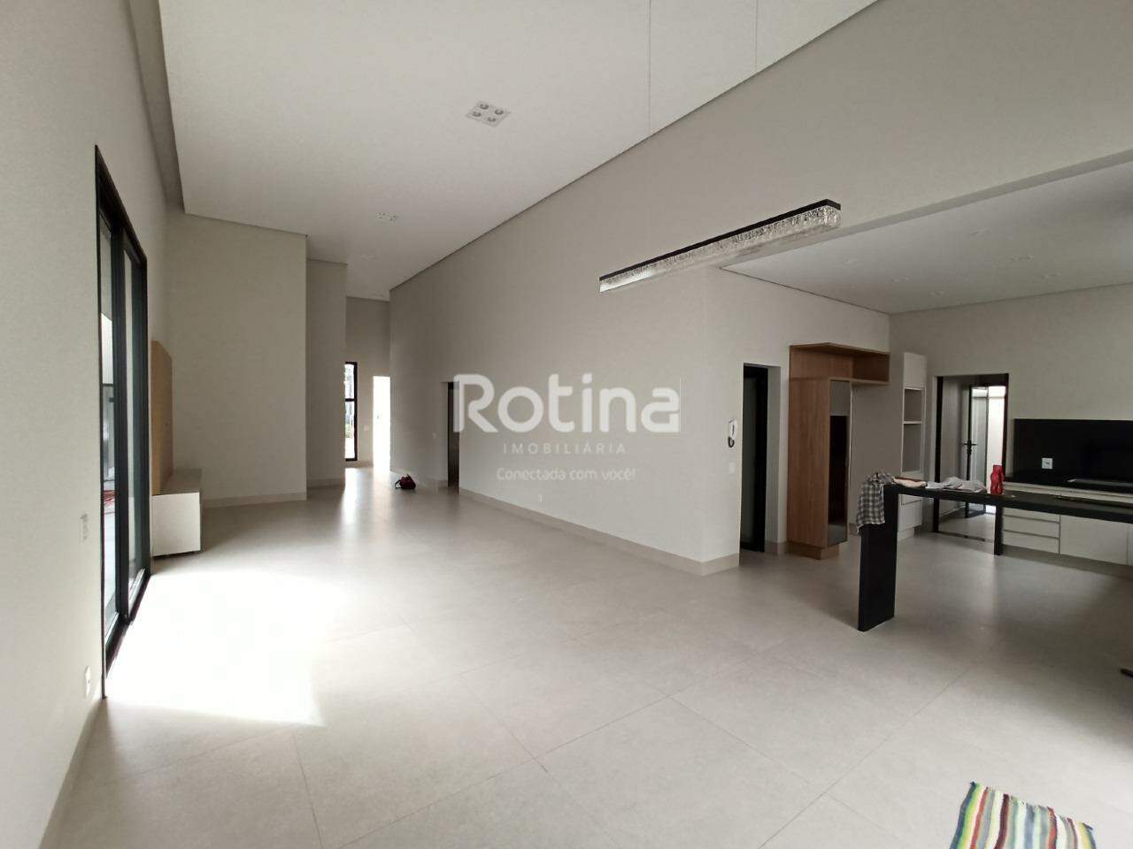 Casa Condomínio Fechado à venda, 3 quartos em Uberlândia no bairro Nova Uberlândia no valor de R$ 2.800.000,00 - Rotina Imobiliária: 