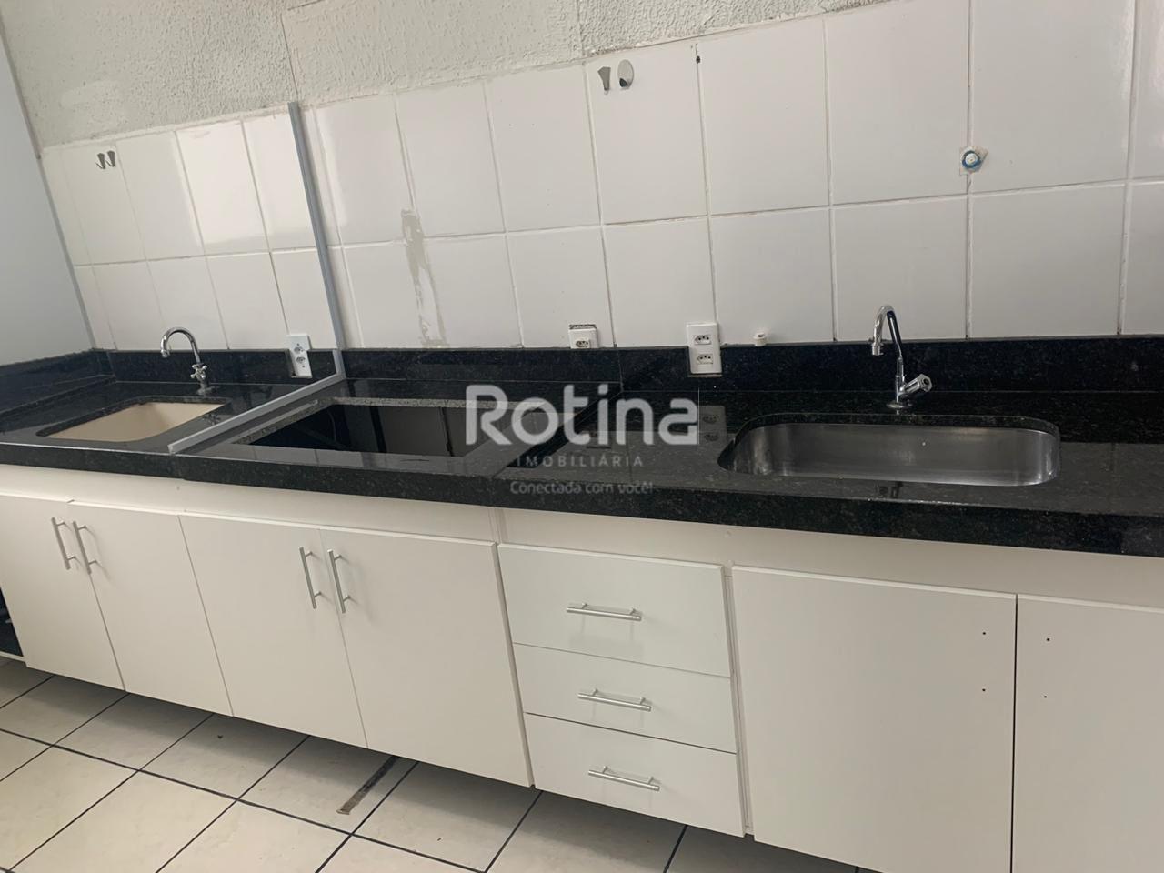 Apartamento para alugar, 2 quartos em Uberlândia no bairro Mansour no valor de R$ 1.160,00 - Rotina Imobiliária: 