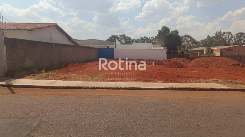 Terreno à venda, em Uberlândia no bairro Santa Mônica no valor de R$ 410.000,00 - Rotina Imobiliária: 