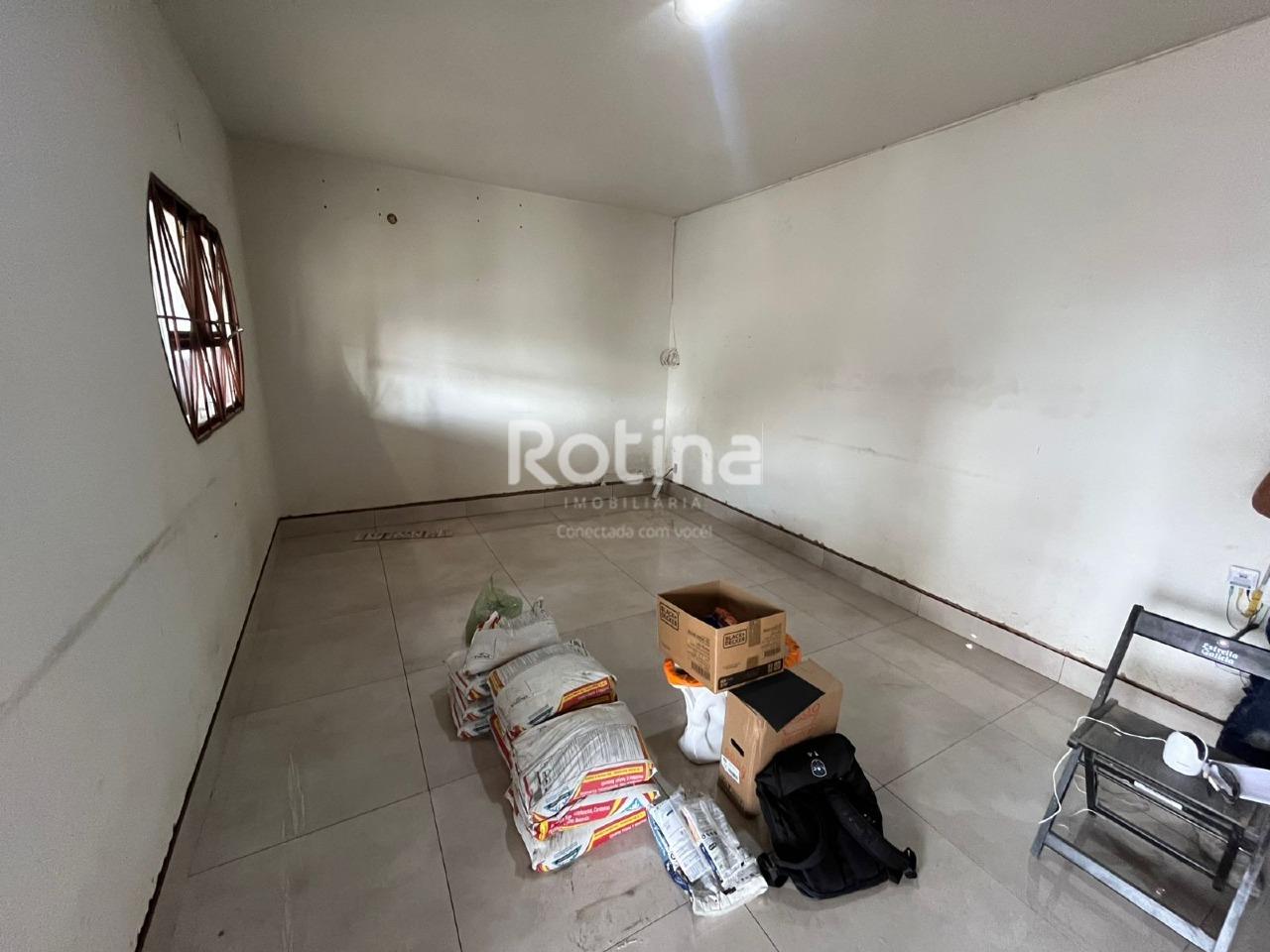 Casa para alugar, 3 quartos em Uberlândia no bairro Santa Mônica no valor de R$ 4.900,00 - Rotina Imobiliária: 
