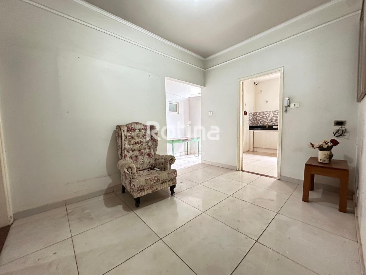 Casa à venda, 4 quartos em Uberlândia no bairro Cazeca no valor de R$ 1.050.000,00 - Rotina Imobiliária: 