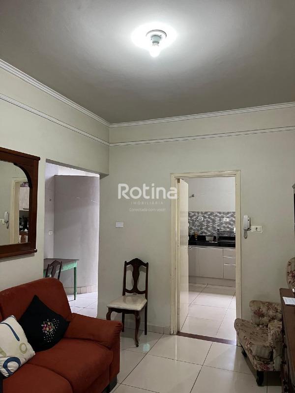 Casa à venda, 4 quartos em Uberlândia no bairro Cazeca no valor de R$ 1.050.000,00 - Rotina Imobiliária: 