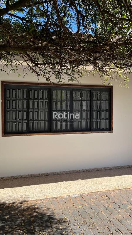 Casa à venda, 4 quartos em Uberlândia no bairro Jardim Finotti no valor de R$ 900.000,00 - Rotina Imobiliária: 