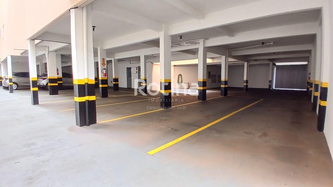 Apartamento para alugar, 3 quartos em Uberlândia no bairro Brasil no valor de R$ 1.950,00 - Rotina Imobiliária: 