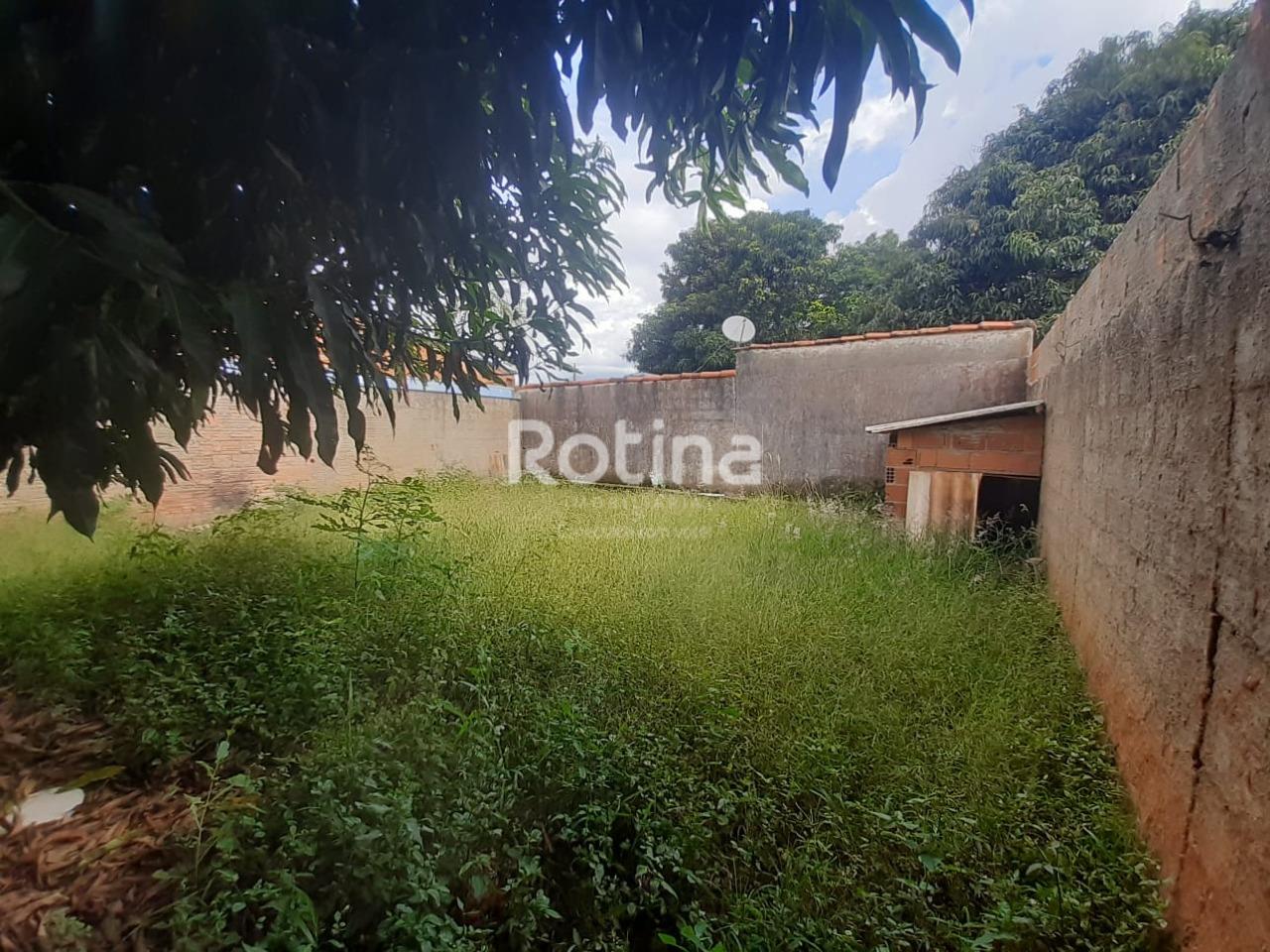 Casa à venda, 3 quartos em Uberlândia no bairro Shopping Park no valor de R$ 250.000,00 - Rotina Imobiliária: 