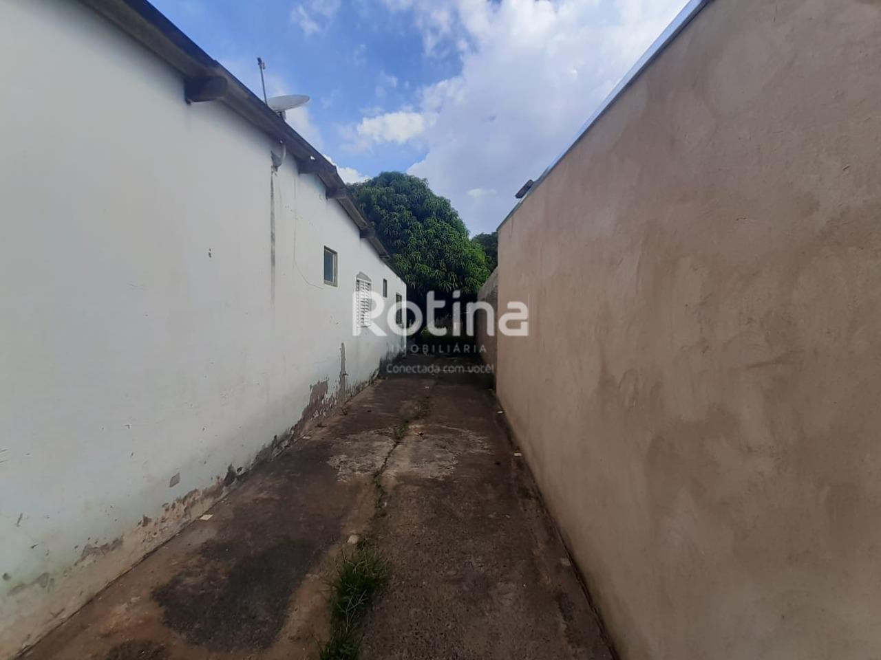 Casa à venda, 3 quartos em Uberlândia no bairro Shopping Park no valor de R$ 250.000,00 - Rotina Imobiliária: 