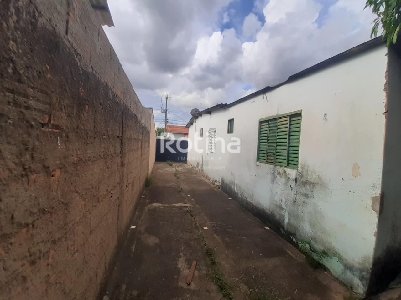 Casa à venda, 3 quartos em Uberlândia no bairro Shopping Park no valor de R$ 250.000,00 - Rotina Imobiliária: 