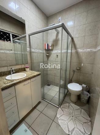 Casa à venda, 3 quartos em Uberlândia no bairro Segismundo Pereira no valor de R$ 520.000,00 - Rotina Imobiliária: 