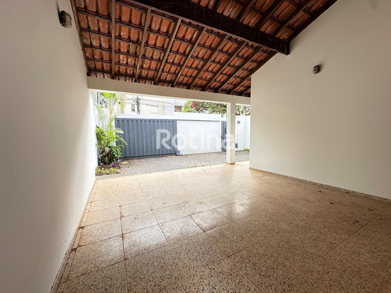 Casa para alugar, 4 quartos em Uberlândia no bairro Jardim Finotti no valor de R$ 3.600,00 - Rotina Imobiliária: 