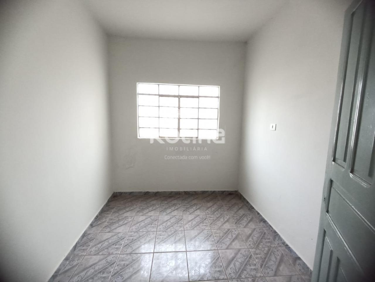 Casa à venda, 3 quartos em Uberlândia no bairro Osvaldo Rezende no valor de R$ 590.000,00 - Rotina Imobiliária: 