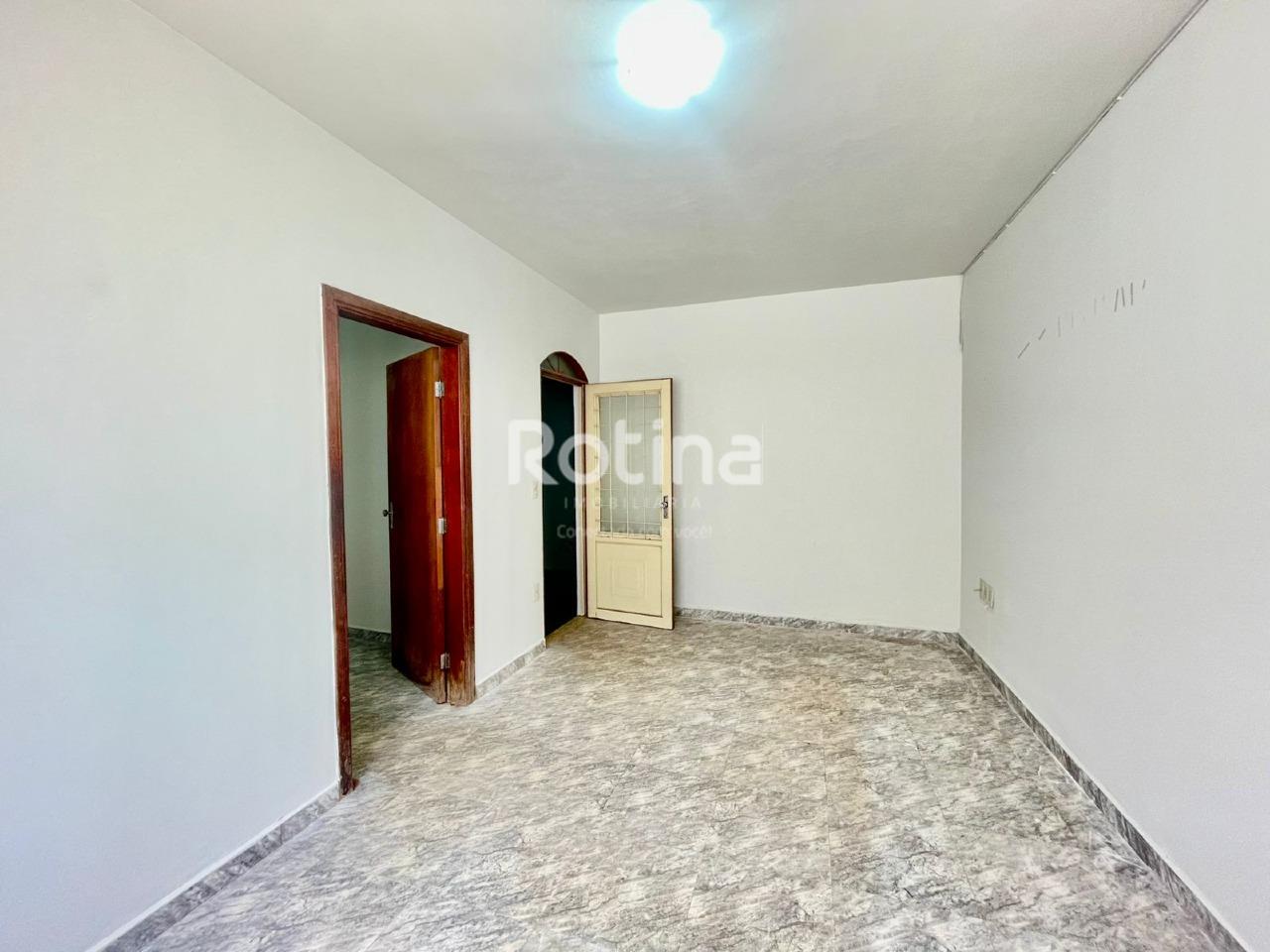 Casa Comercial à venda, 5 quartos em Uberlândia no bairro Nossa Senhora Aparecida no valor de R$ 1.800.000,00 - Rotina Imobiliária: 