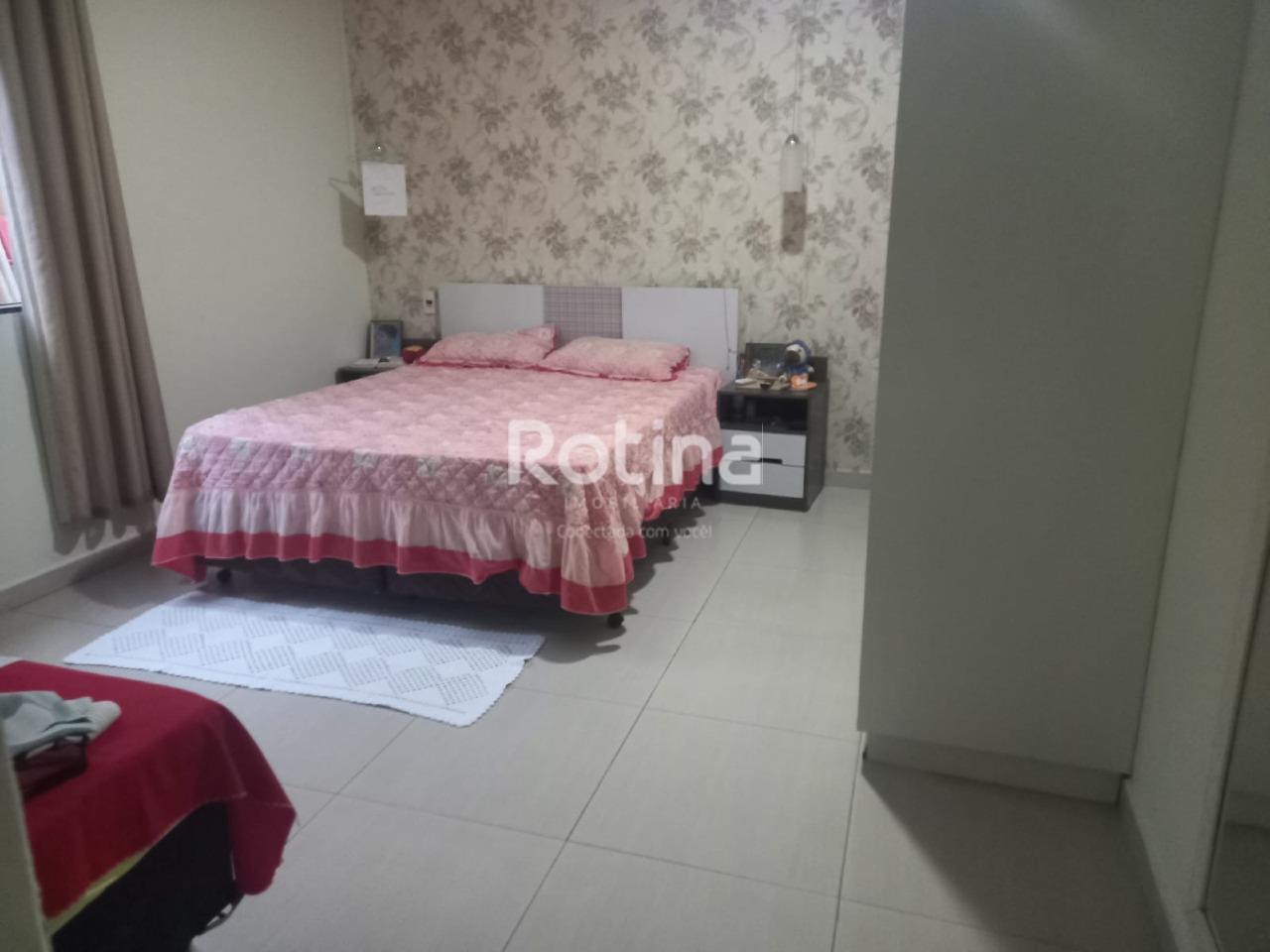 Casa à venda, 3 quartos em Uberlândia no bairro Nossa Senhora das Graças no valor de R$ 550.000,00 - Rotina Imobiliária: 