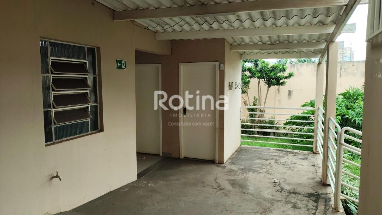 Comercial para alugar, em Uberlândia no bairro Fundinho no valor de R$ 8.000,00 - Rotina Imobiliária: 