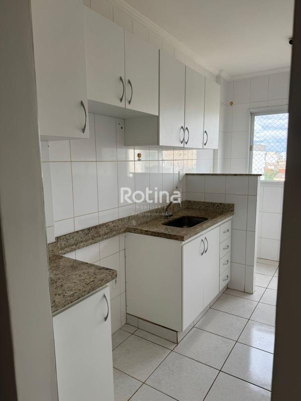 Apartamento à venda, 2 quartos em Uberlândia no bairro Santa Mônica no valor de R$ 270.000,00 - Rotina Imobiliária: 