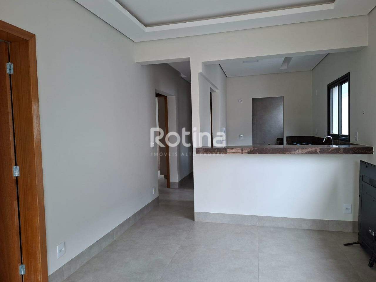 Apartamento à venda, 3 quartos em Uberlândia no bairro Santa Mônica no valor de R$ 600.000,00 - Rotina Imobiliária: 