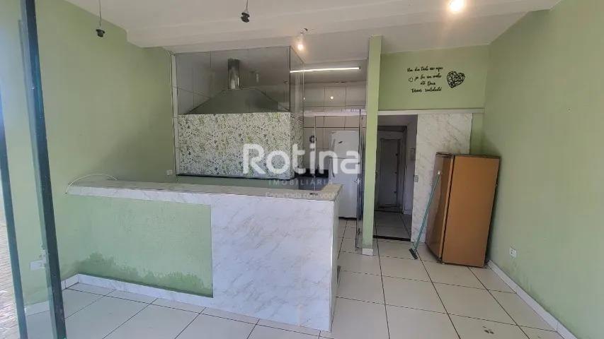 Comercial para alugar, em Uberlândia no bairro Presidente Roosevelt no valor de R$ 1.600,00 - Rotina Imobiliária: 