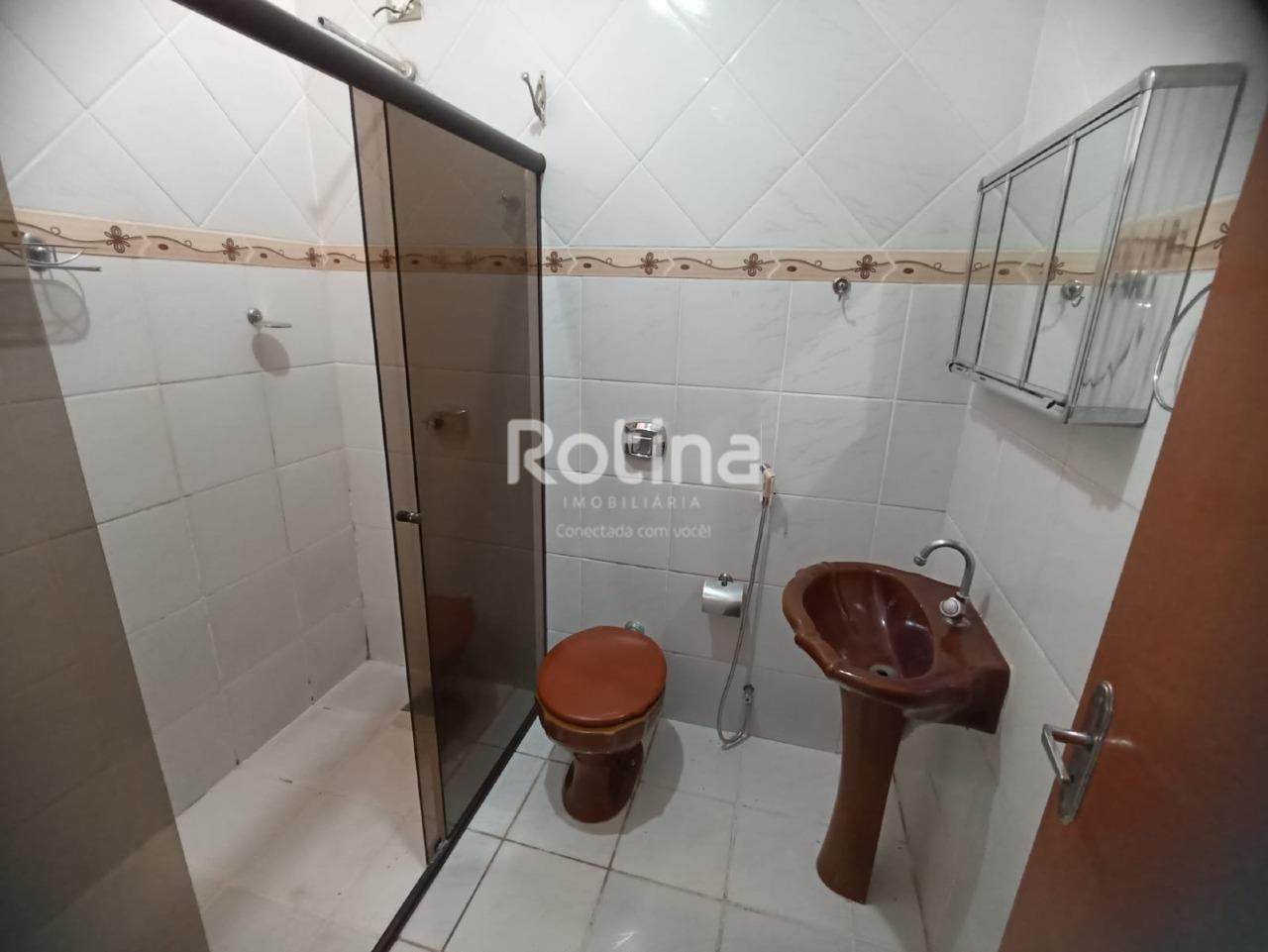 Casa à venda, 3 quartos em Uberlândia no bairro Cidade Jardim no valor de R$ 490.000,00 - Rotina Imobiliária: 