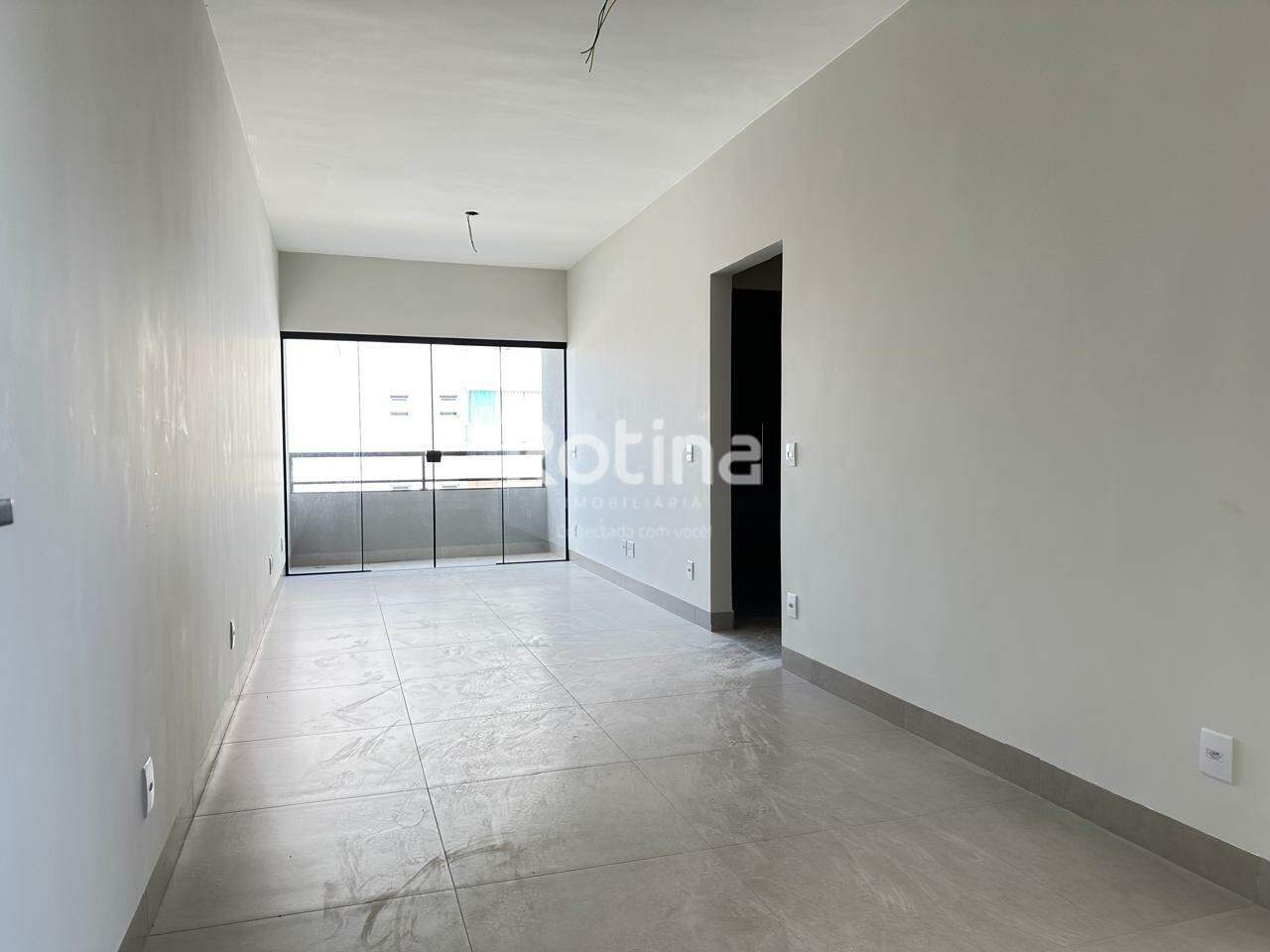 Apartamento à venda, 2 quartos em Uberlândia no bairro Saraiva no valor de R$ 396.000,00 - Rotina Imobiliária: 