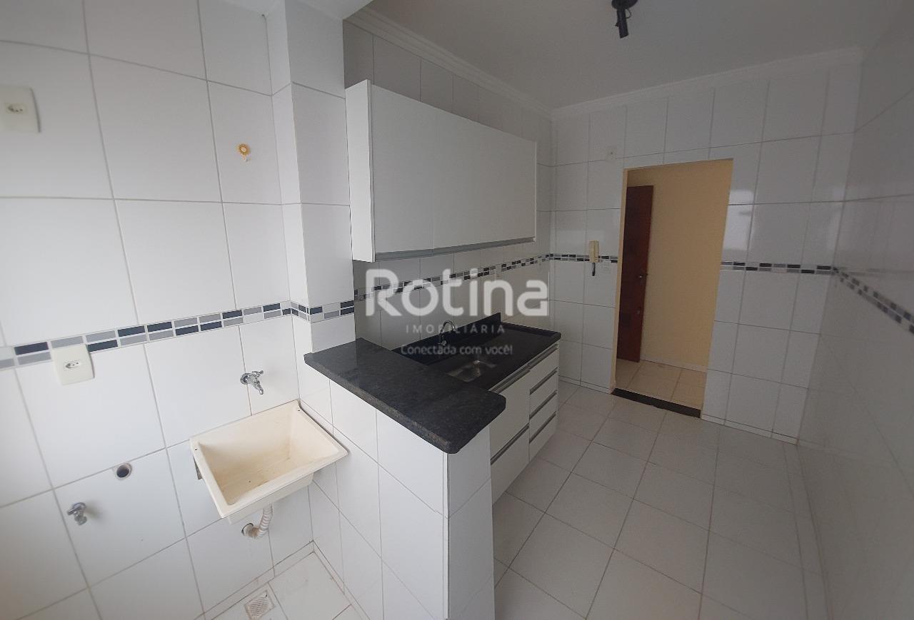 Apartamento para alugar, 2 quartos em Uberlândia no bairro Santa Mônica no valor de R$ 1.250,00 - Rotina Imobiliária: 