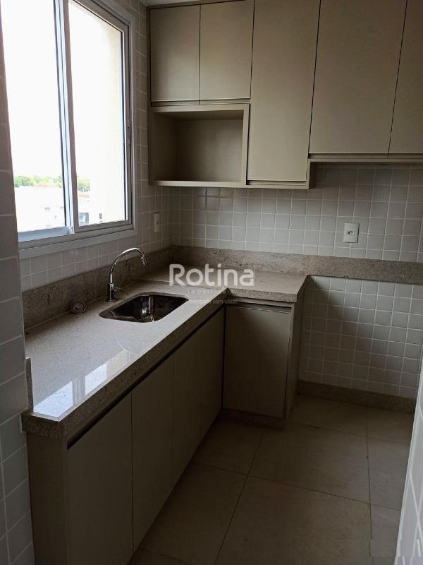 Apartamento para alugar, 2 quartos em Uberlândia no bairro Martins no valor de R$ 3.400,00 - Rotina Imobiliária: 