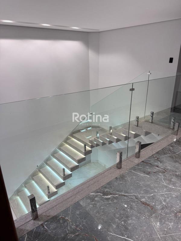 Casa à venda, 4 quartos em Uberlândia no bairro Bosque dos Buritis no valor de R$ 1.550.000,00 - Rotina Imobiliária: 