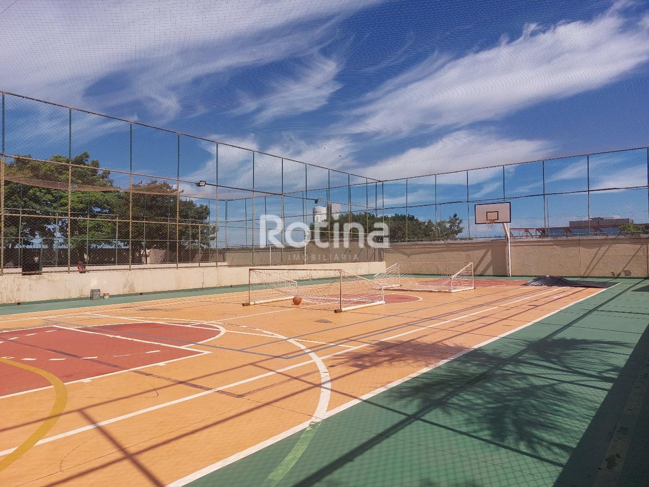 Casa Condomínio Fechado para alugar, 3 quartos em Uberlândia no bairro Jardim Sul no valor de R$ 3.500,00 - Rotina Imobiliária: 