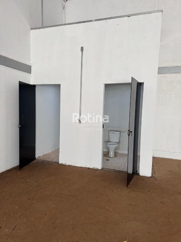 Galpão para alugar, em Uberlândia no bairro Shopping Park no valor de R$ 5.500,00 - Rotina Imobiliária: 