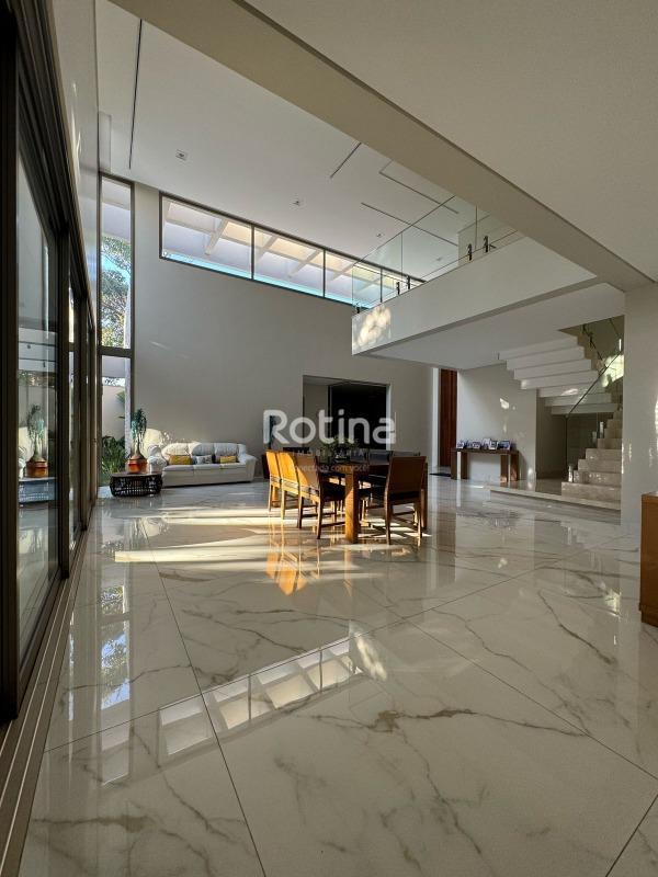 Casa Condomínio Fechado à venda, 4 quartos em Uberlândia no bairro Jardim Karaíba no valor de R$ 9.000.000,00 - Rotina Imobiliária: 