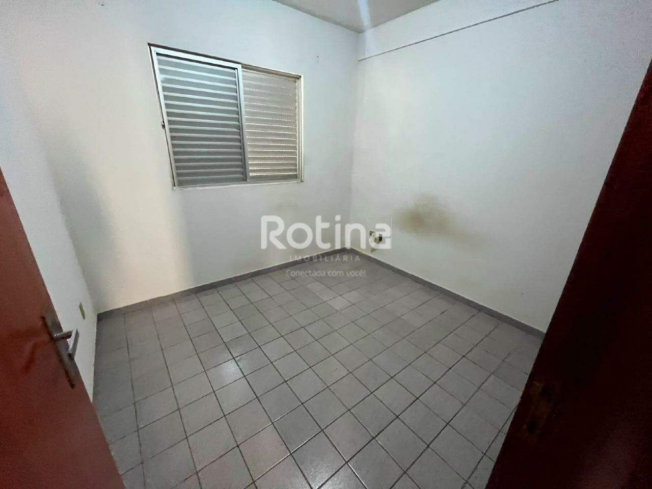 Apartamento para alugar, 2 quartos em Uberlândia no bairro Presidente Roosevelt no valor de R$ 1.200,00 - Rotina Imobiliária: 