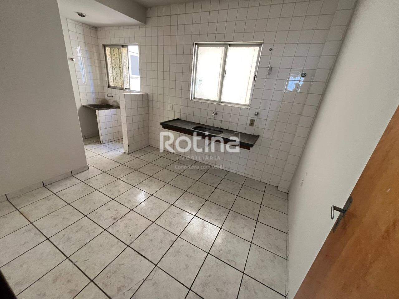 Apartamento para alugar, 2 quartos em Uberlândia no bairro Presidente Roosevelt no valor de R$ 1.000,00 - Rotina Imobiliária: 