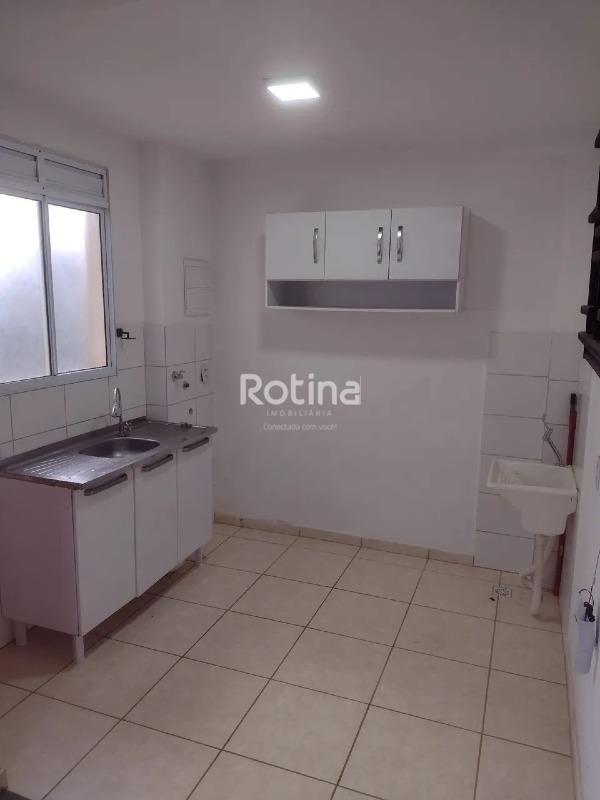 Apartamento para alugar, 2 quartos em Uberlândia no bairro Laranjeiras no valor de R$ 1.000,00 - Rotina Imobiliária: 