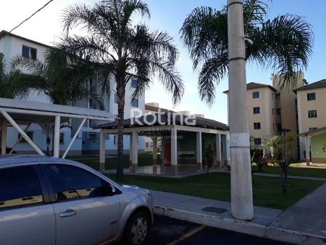 Apartamento para alugar, 3 quartos em Uberlândia no bairro Mansour no valor de R$ 1.000,00 - Rotina Imobiliária: 