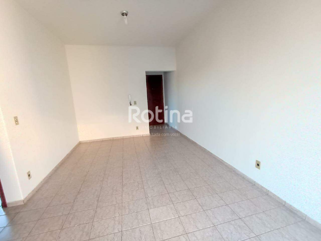 Apartamento à venda, 2 quartos em Uberlândia no bairro Segismundo Pereira no valor de R$ 208.000,00 - Rotina Imobiliária: 