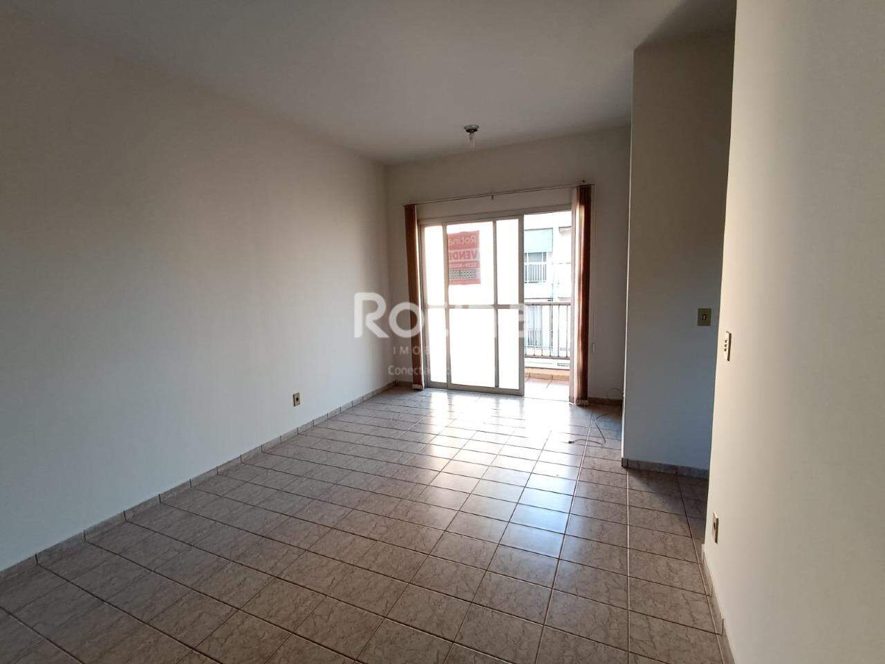 Apartamento à venda, 2 quartos em Uberlândia no bairro Segismundo Pereira no valor de R$ 208.000,00 - Rotina Imobiliária: 