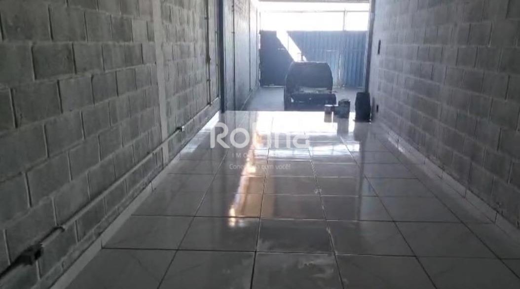 Galpão para alugar, em Uberlândia no bairro Marta Helena no valor de R$ 20.000,00 - Rotina Imobiliária: 