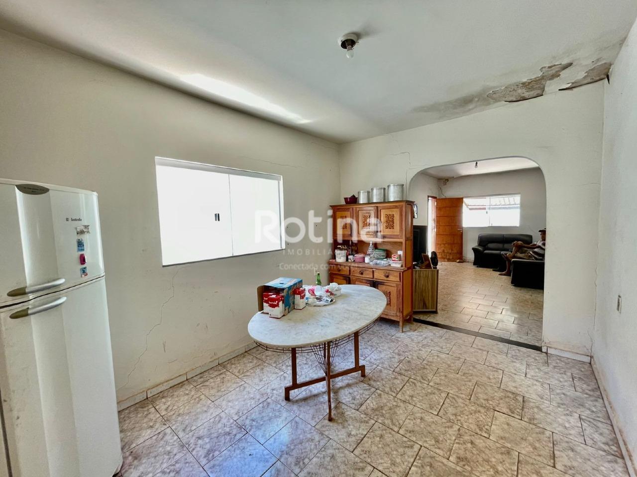 Terreno à venda, 3 quartos em Uberlândia no bairro Minas Gerais no valor de R$ 300.000,00 - Rotina Imobiliária: 