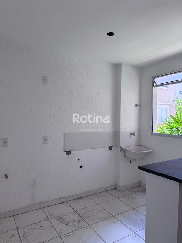 Apartamento à venda, 2 quartos em Uberlândia no bairro Pacaembu no valor de R$ 180.000,00 - Rotina Imobiliária: 