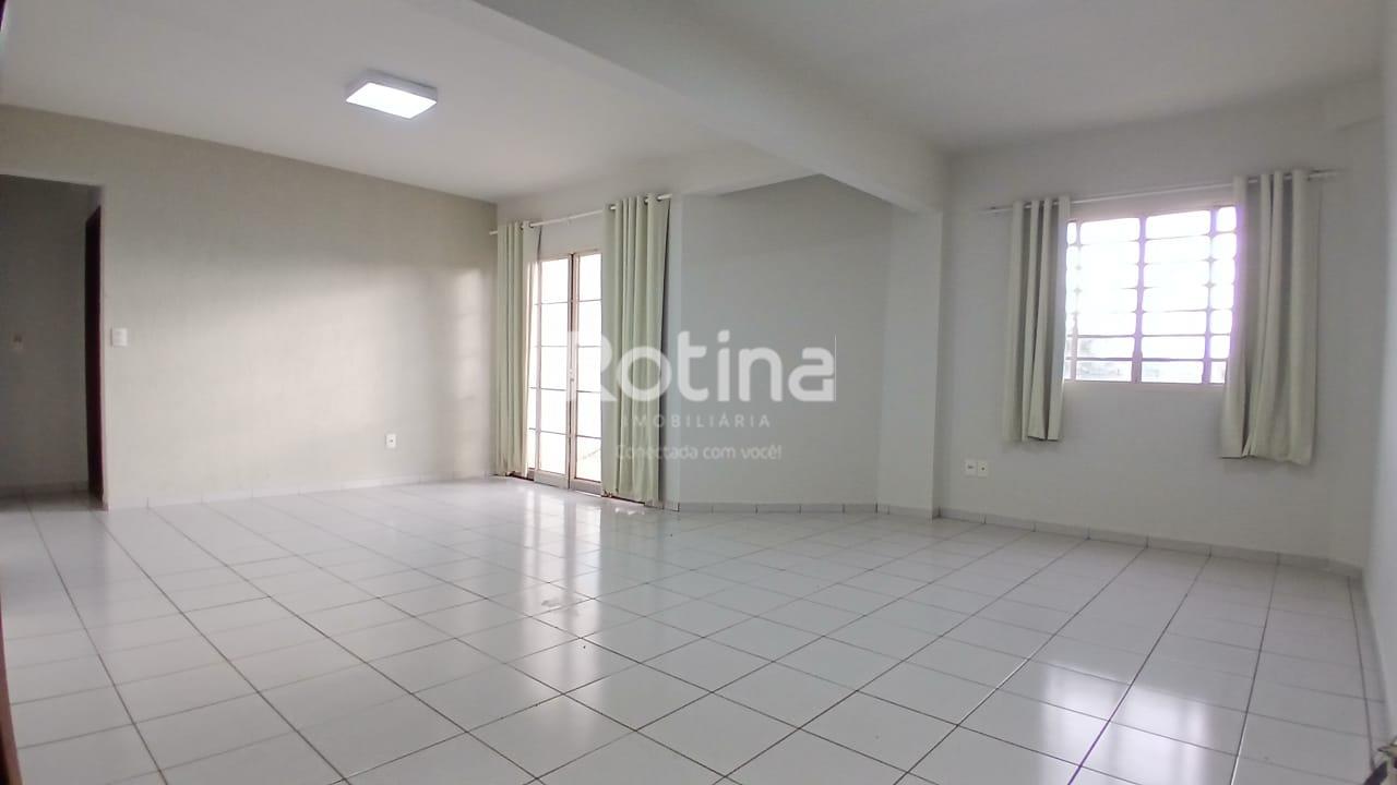 Apartamento para alugar, 3 quartos em Uberlândia no bairro Brasil no valor de R$ 1.600,00 - Rotina Imobiliária: 