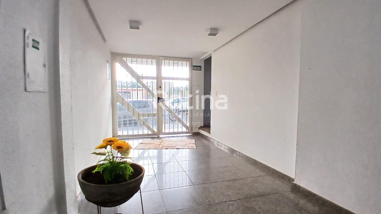 Apartamento para alugar, 3 quartos em Uberlândia no bairro Brasil no valor de R$ 1.600,00 - Rotina Imobiliária: 