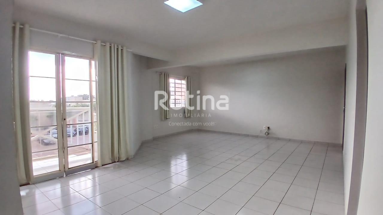 Apartamento para alugar, 3 quartos em Uberlândia no bairro Brasil no valor de R$ 1.600,00 - Rotina Imobiliária: 