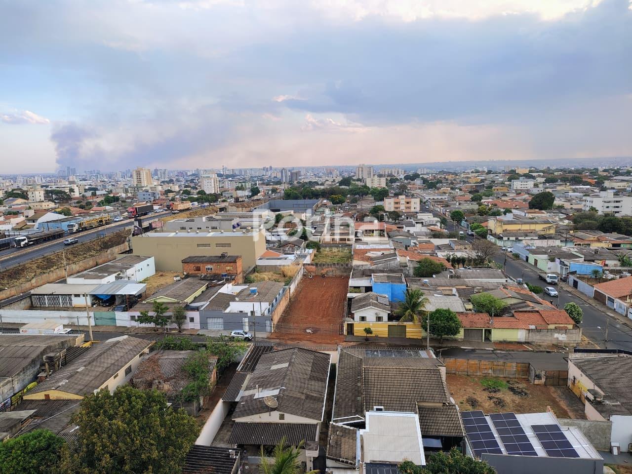 Apartamento à venda, 2 quartos em Uberlândia no bairro Marta Helena no valor de R$ 225.000,00 - Rotina Imobiliária: 