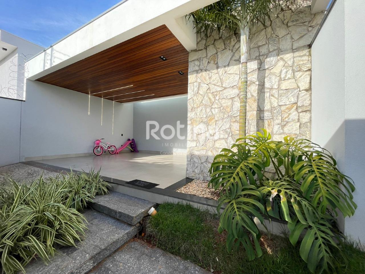 Casa à venda, 4 quartos em Uberlândia no bairro Grand Ville no valor de R$ 1.600.000,00 - Rotina Imobiliária: 