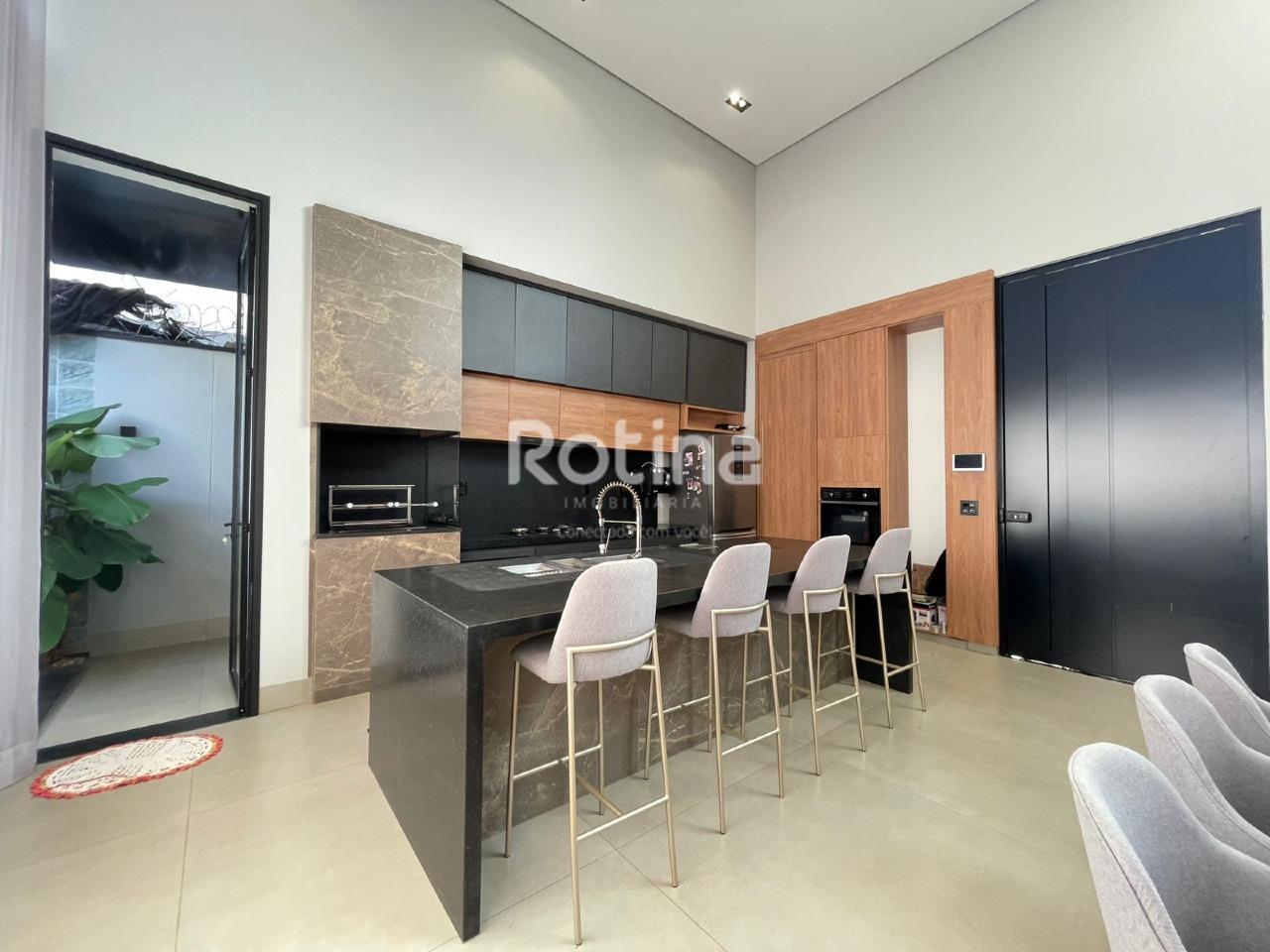 Casa à venda, 4 quartos em Uberlândia no bairro Grand Ville no valor de R$ 1.600.000,00 - Rotina Imobiliária: 