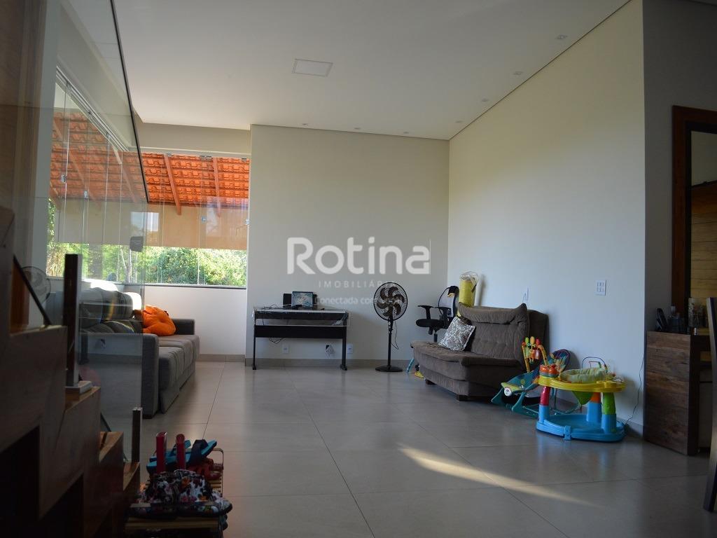 Chacara à venda, 4 quartos em Uberlândia no bairro Área Rural de Uberlândia no valor de R$ 2.290.000,00 - Rotina Imobiliária: 