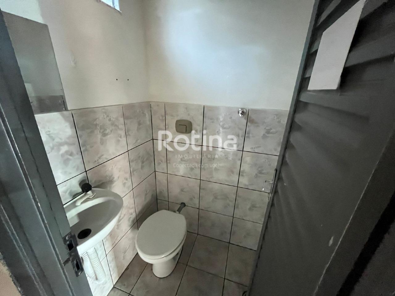 Comercial para alugar, em Uberlândia no bairro Saraiva no valor de R$ 1.100,00 - Rotina Imobiliária: 