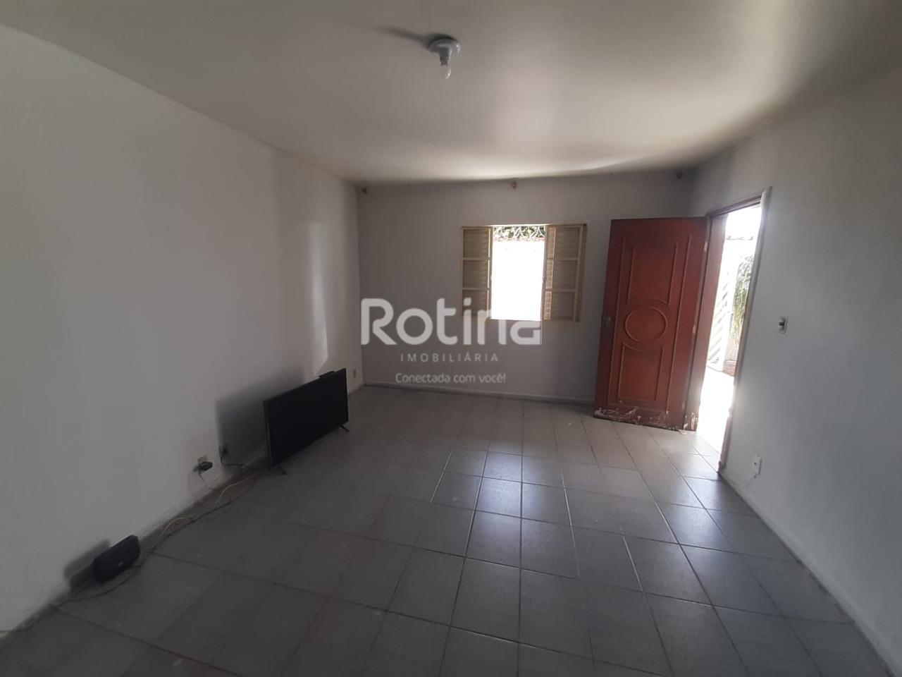 Casa à venda, 3 quartos em Uberlândia no bairro Dona Zulmira no valor de R$ 480.000,00 - Rotina Imobiliária: 