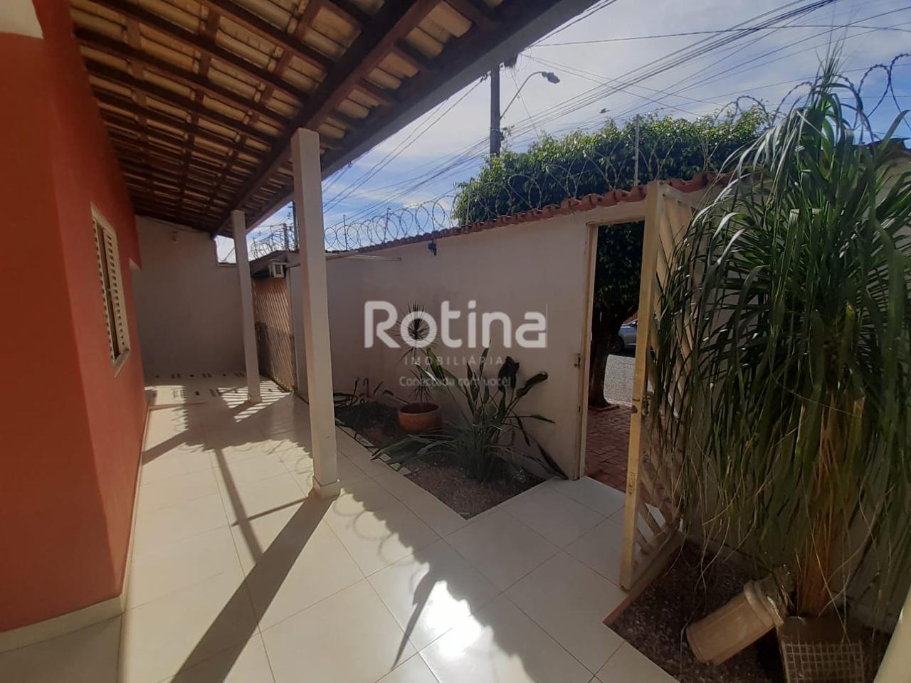 Casa à venda, 3 quartos em Uberlândia no bairro Dona Zulmira no valor de R$ 480.000,00 - Rotina Imobiliária: 