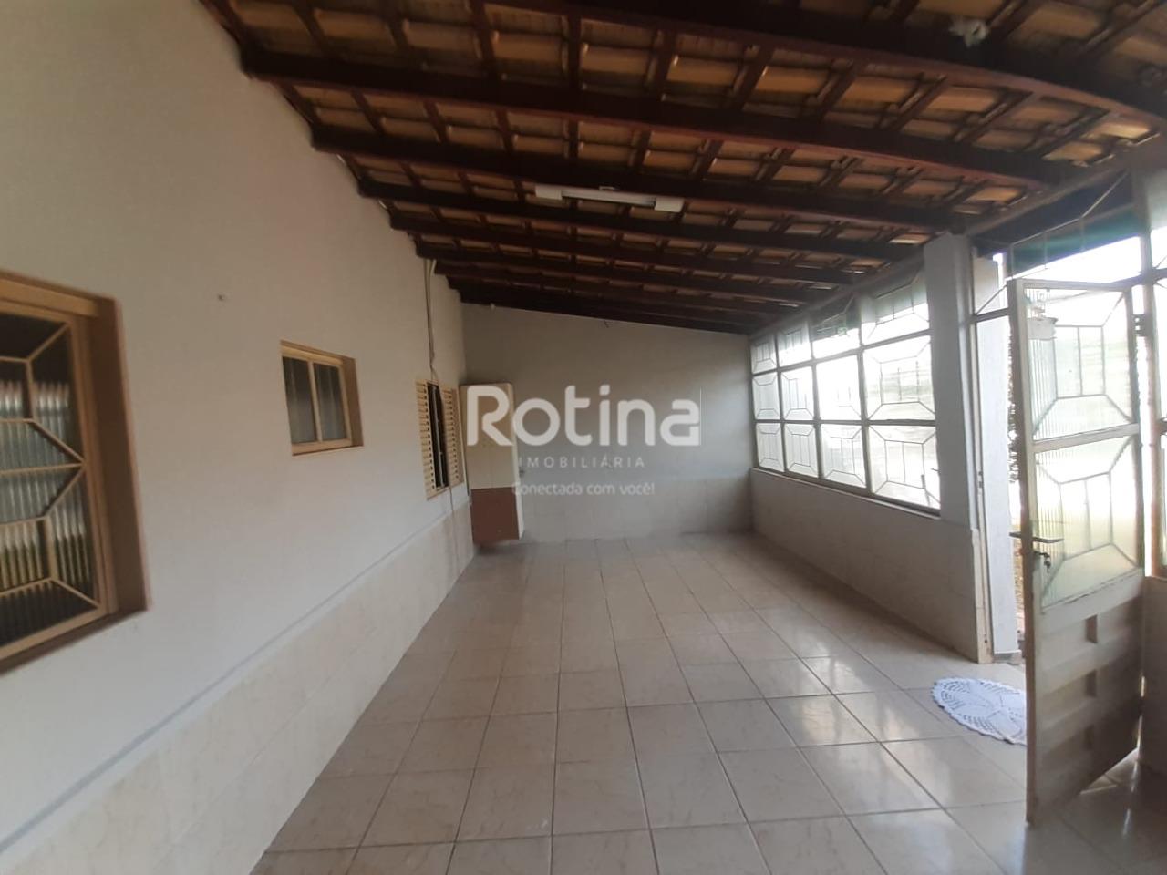 Casa à venda, 3 quartos em Uberlândia no bairro Dona Zulmira no valor de R$ 480.000,00 - Rotina Imobiliária: 